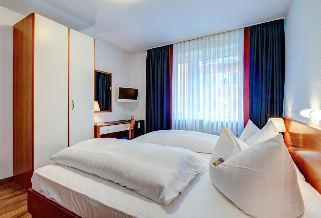 Antares Hotel